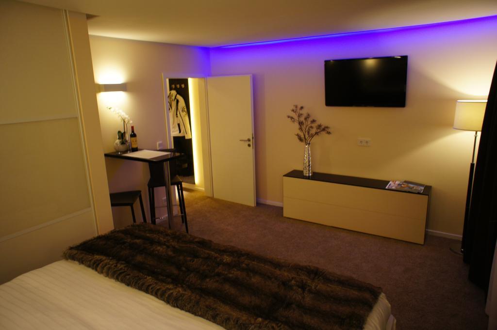 Design Apartment Naehe Duesseldorf Krefeld Szoba fotó